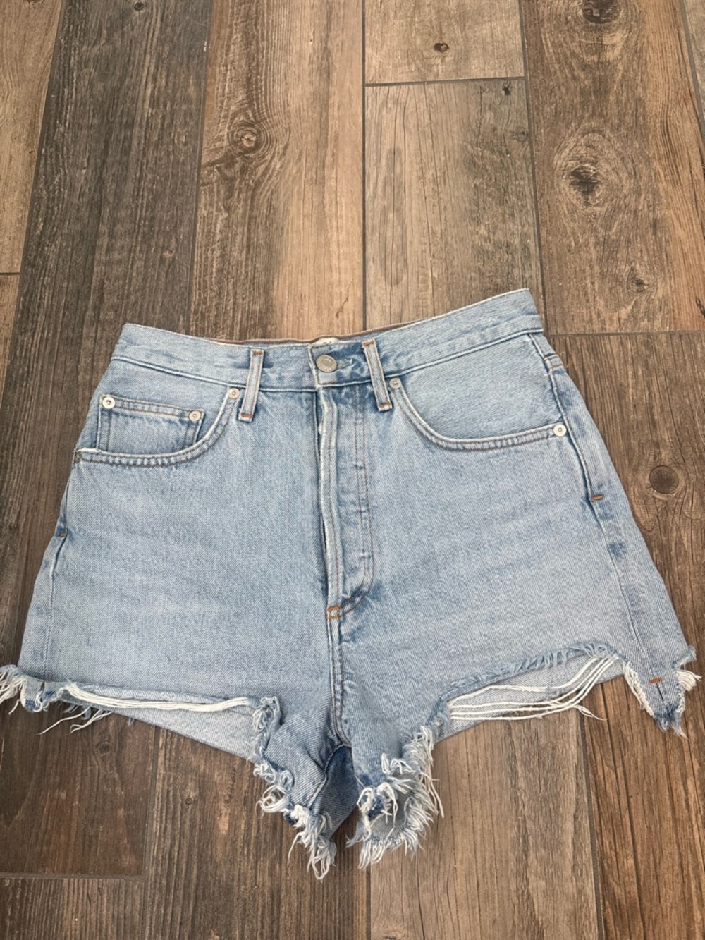 AGOLDE denim jean shorts light wash